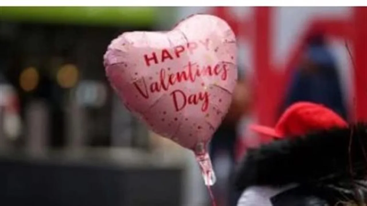 بلمسات تكنولوجية.. أفكار مبتكرة للاحتفال بعيد الحب 2026 بطرق رومانسية غير تقليدية